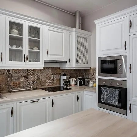 Buda Castle -shiny 3 Bedrooms * Будапешт