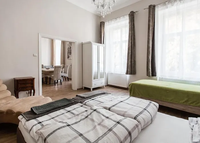 Buda Castle -shiny 3 Bedrooms Appartement