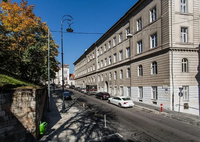Appartement Buda Castle -shiny 3 Bedrooms